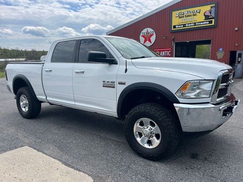 Used 2015 RAM 2500 SLT AWD/4WD image 1