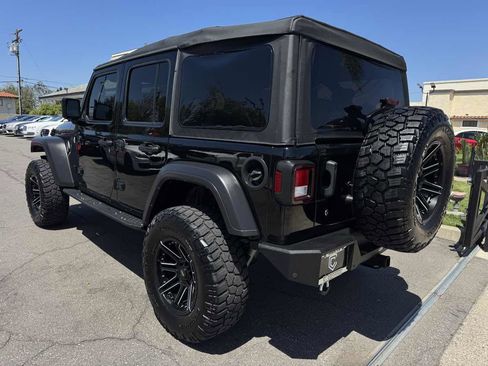 Used 2021 Jeep Wrangler Unlimited Sport image 4