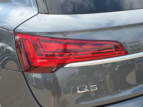 Used 2023 Audi Q5 2.0T Premium w/ Convenience Package AWD/4WD image 37