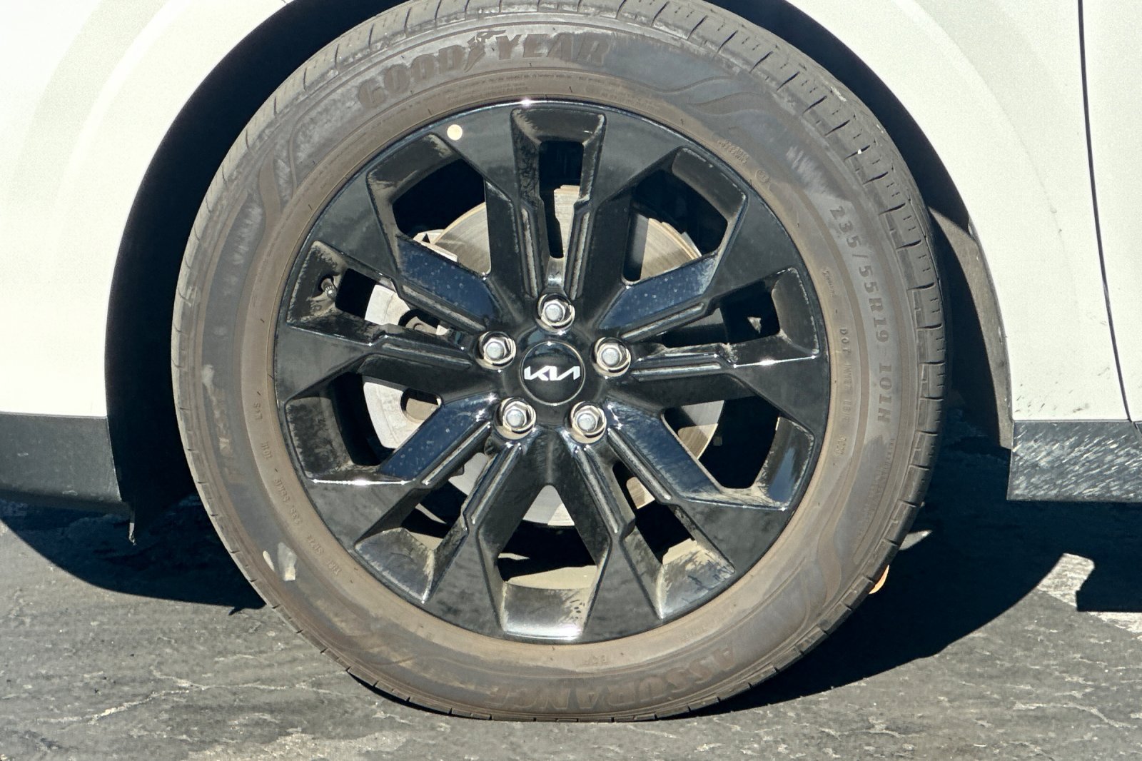 Used 2024 Kia Carnival SX Prestige FWD image 44