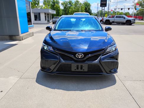 Used 2024 Toyota Camry SE FWD image 14