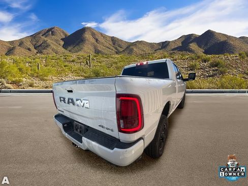 Used 2026 RAM 2500 Laramie AWD/4WD image 4