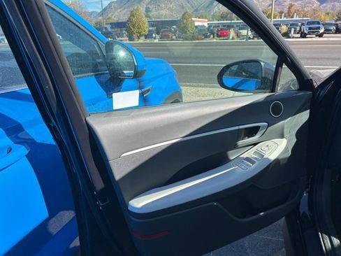 Used 2025 Hyundai Sonata SE image 8