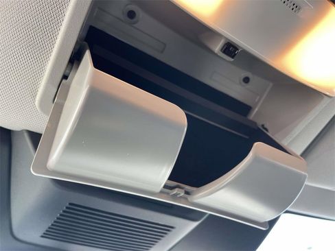 Used 2023 Nissan Pathfinder Platinum w/ Cargo Package image 29