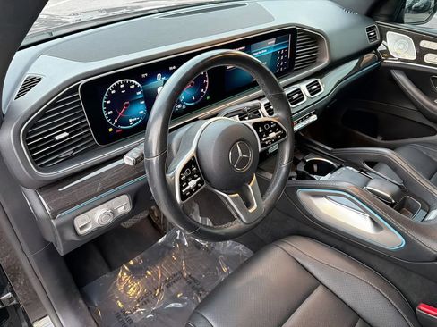 Used 2020 Mercedes-Benz GLE 350 GLE 350 w/ 3rd Row Seat Package image 26