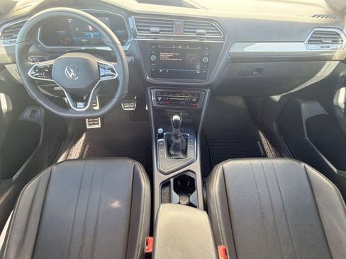 Used 2022 Volkswagen Tiguan SE R-Line FWD image 13