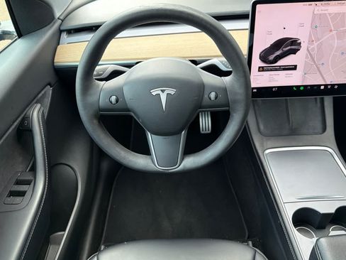Used 2022 Tesla Model Y Performance AWD/4WD image 15