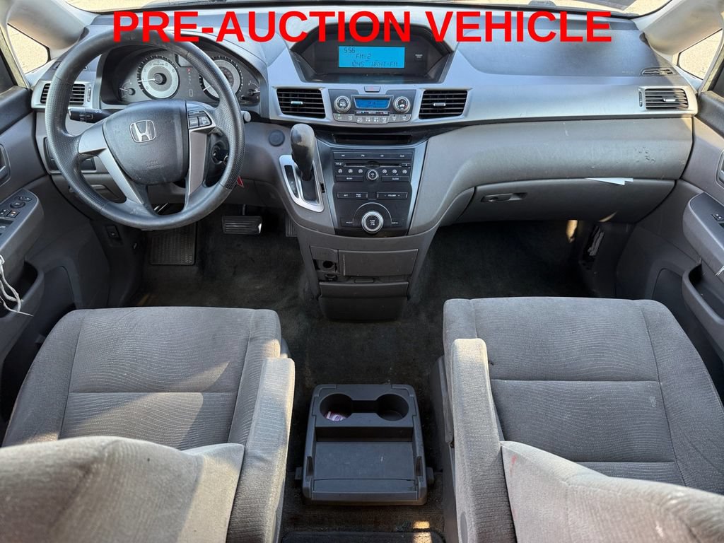 Used 2011 Honda Odyssey LX image 12