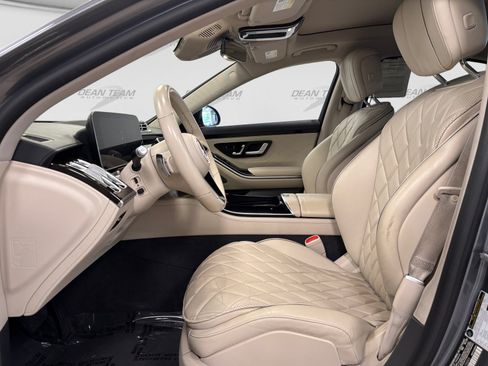 Used 2023 Mercedes-Benz S 580 4MATIC Sedan image 9