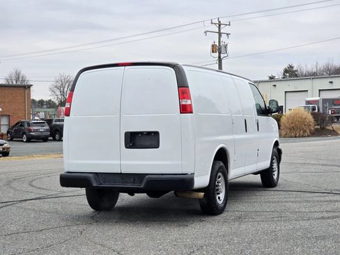 Used 2020 Chevrolet Express 2500 Regular Van 3D w/ Driver Convenience Package image 31