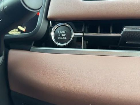 New 2026 Mitsubishi Outlander SEL FWD image 16