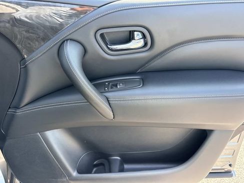 Used 2021 INFINITI QX80 Luxe AWD/4WD image 23