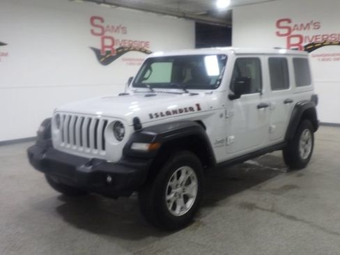 Used 2021 Jeep Wrangler Unlimited Sport AWD/4WD image 1