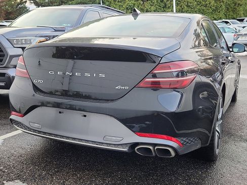 Used 2023 Genesis G70 2.0T image 4
