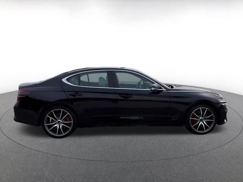Used 2025 Genesis G70 2.5T image 15