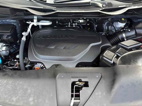 Used 2025 Honda Odyssey Elite image 28