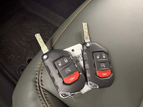 New 2026 Jeep Gladiator Mojave image 28