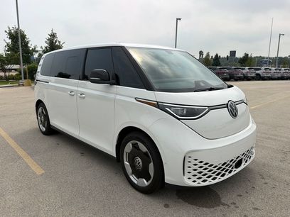Certified 2025 Volkswagen ID. Buzz Pro S