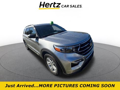Used 2024 Ford Explorer XLT w/ Equipment Group 202A image 1