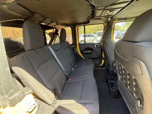 Used 2020 Jeep Wrangler Unlimited Rubicon AWD/4WD image 10