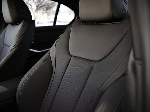 New 2026 BMW 330i Sedan w/ M Sport Package image 20