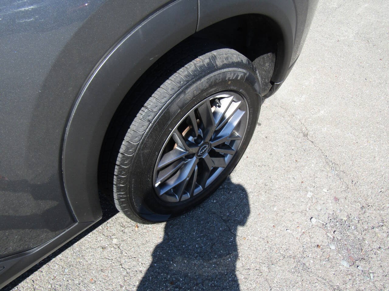 Used 2024 Nissan Rogue S AWD/4WD image 31