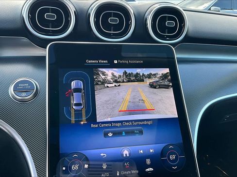 Used 2025 Mercedes-Benz C 300 4MATIC Sedan image 27