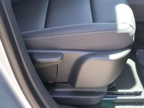 Used 2025 Buick Envision Preferred AWD/4WD image 10