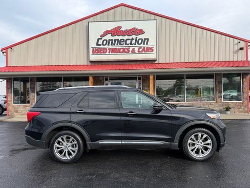 Used 2021 Ford Explorer Limited AWD/4WD image 3