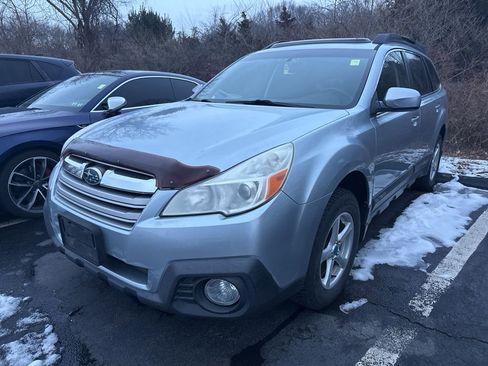 Used 2013 Subaru Outback 2.5i Premium image 1