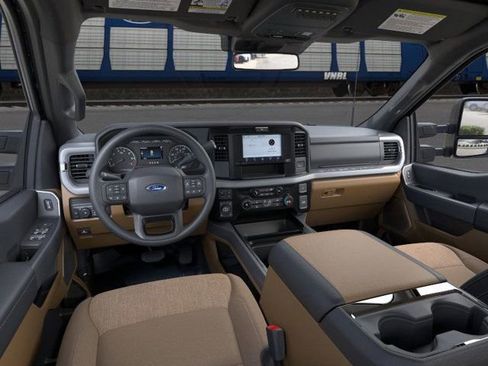 New 2026 Ford F250 XLT image 9