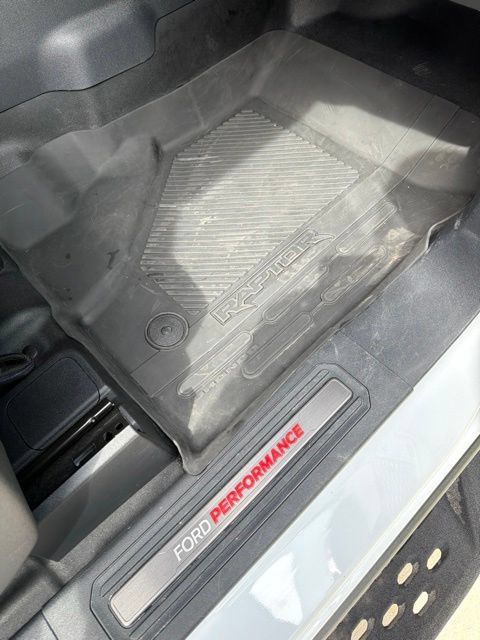 Used 2025 Ford Bronco Raptor AWD/4WD image 24