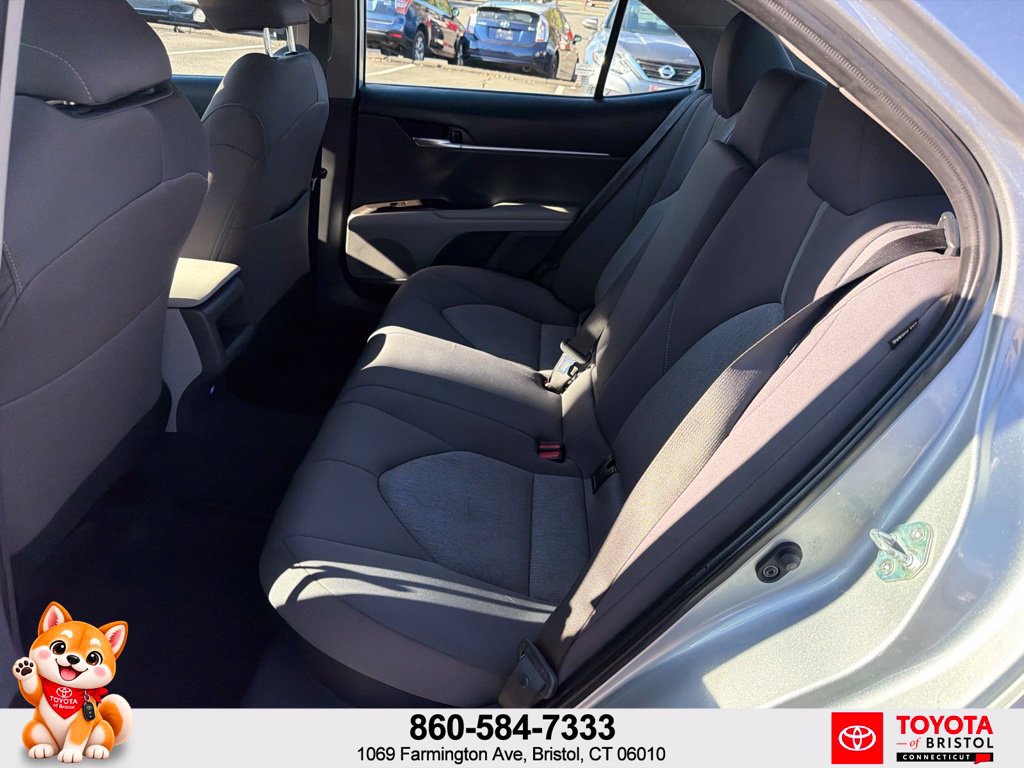 Used 2024 Toyota Camry LE FWD image 30