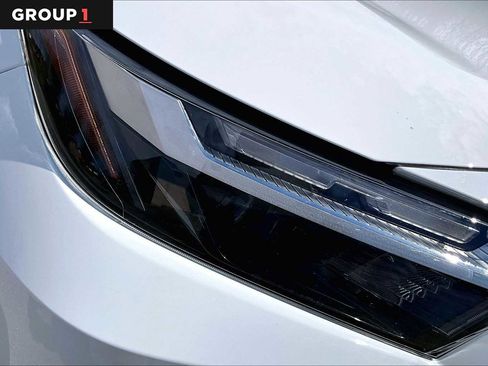 Used 2023 Toyota RAV4 AWD Hybrid image 27