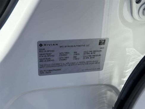 Used 2023 Rivian R1T Adventure AWD/4WD image 23