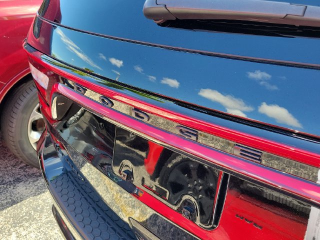 Used 2023 Dodge Durango R/T RWD image 5
