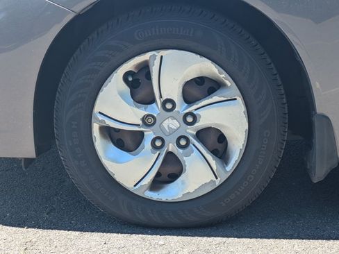 Used 2014 Honda Civic LX image 9