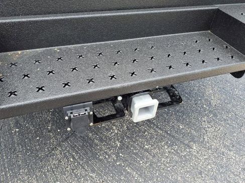 New 2025 Chevrolet Express 3500 w/ Power Convenience Package image 18