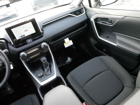 Certified 2025 Toyota RAV4 LE image 11