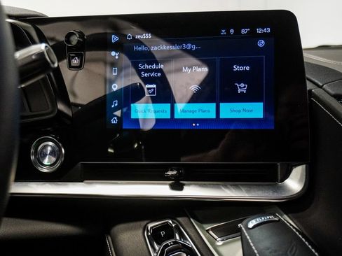 Used 2025 Chevrolet Corvette Stingray Coupe w/ 1LT RWD image 19