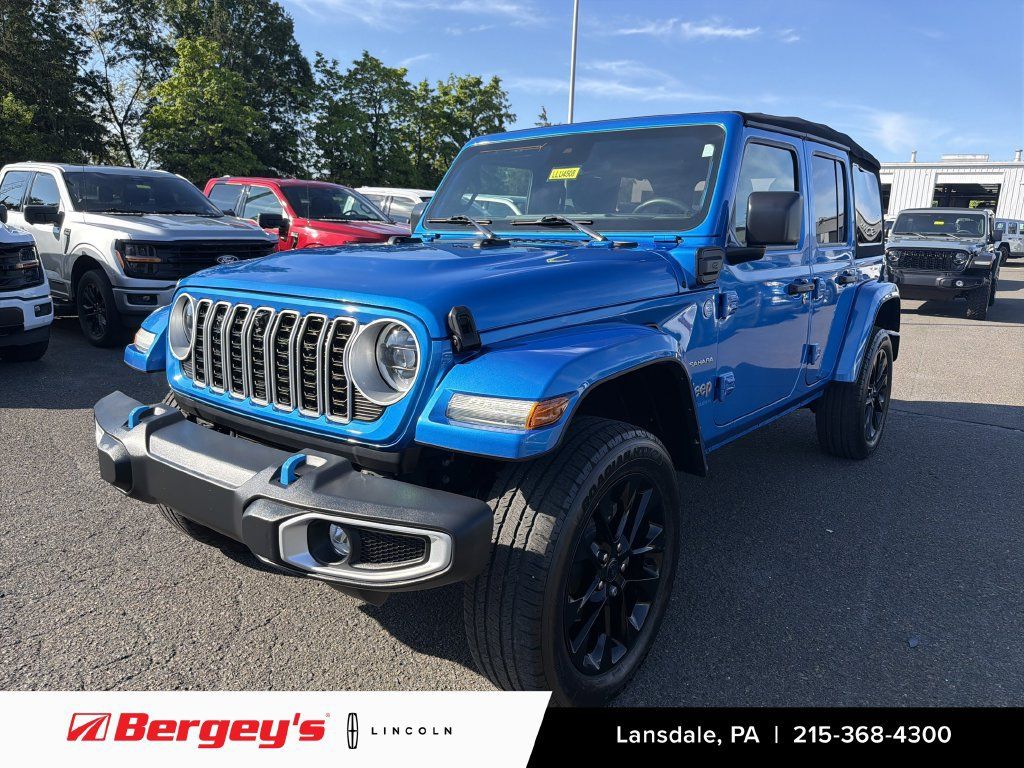 Used 2024 Jeep Wrangler Unlimited Sahara w/ Technology Group AWD/4WD image 1