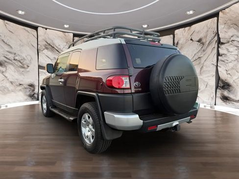 Used 2007 Toyota FJ Cruiser 2WD image 8