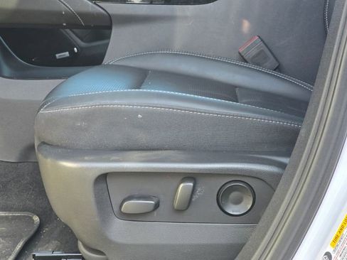 Used 2024 Buick Envision Preferred image 18