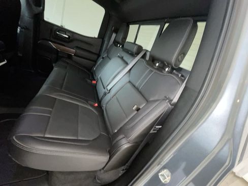 Used 2020 Chevrolet Silverado 1500 High Country w/ Technology Package AWD/4WD image 23