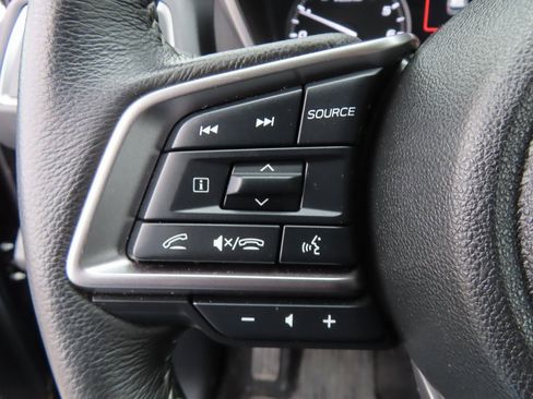 Used 2024 Subaru Ascent Premium w/ Convenience Package image 18