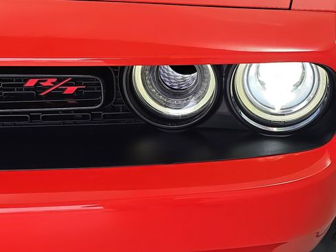 Used 2021 Dodge Challenger R/T Scat Pack w/ Plus Package image 26