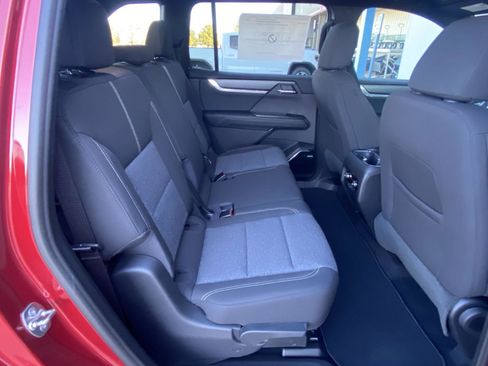 New 2026 GMC Acadia Elevation image 23