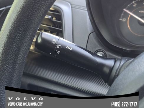 Used 2020 Subaru Crosstrek 2.0i image 21