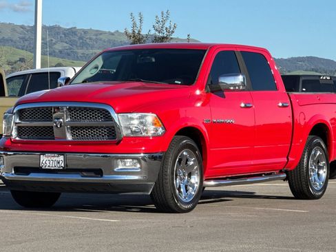 Used 2012 RAM 1500 Laramie image 9