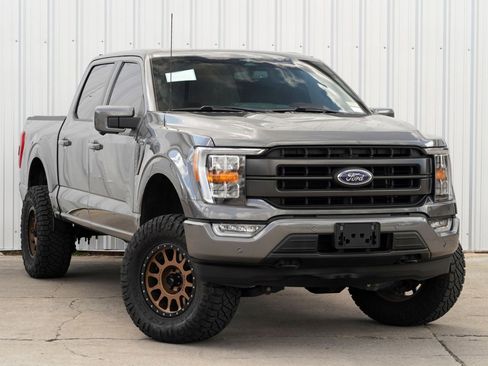 Used 2023 Ford F150 Lariat w/ Max Trailer Tow Package image 58